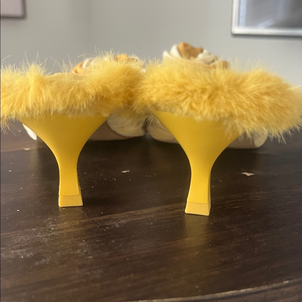 Gianni Bini Yellow Velvet Mules with Rosette - Picture 9 of 9